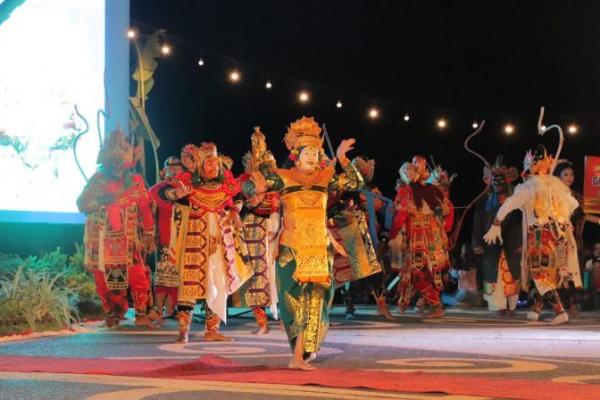 Lovina Festival 2024 yang bertajuk `Segara Ayu` akan menampilkan banyak hiburan bagi para wisatawan domestik dan mancanegara yang sedang berlibur di kawasan Bali utara.