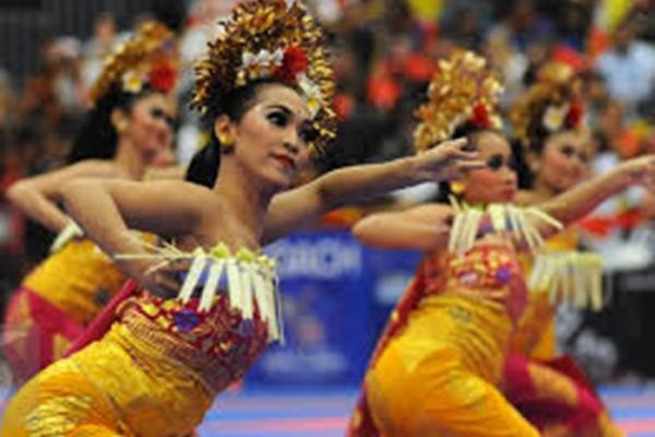 Tari Pendet cerminan dari kekayaan budaya dan spiritual Bali