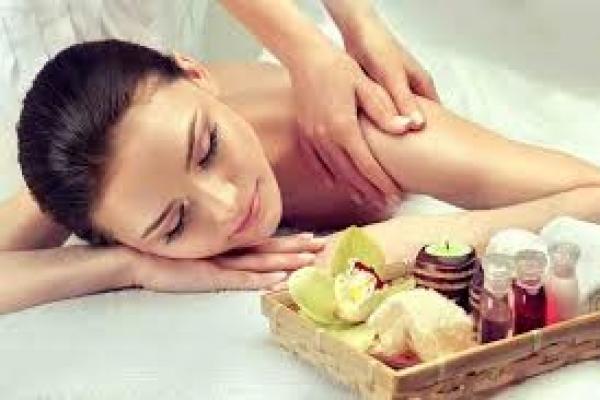 10 Varian Spa atau Pijat Tradisional Bali yang Bisa Dinikmati